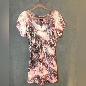 Simply irresistible, women’s dress shirt, size large/extra large